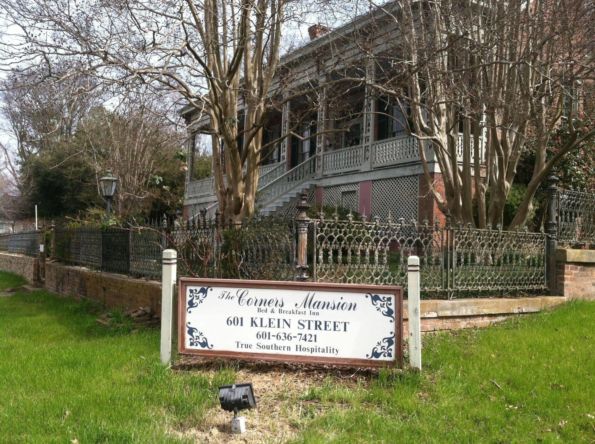 Corners Mansion Inn - A Bed&Breakfast Vicksburg Exterior foto